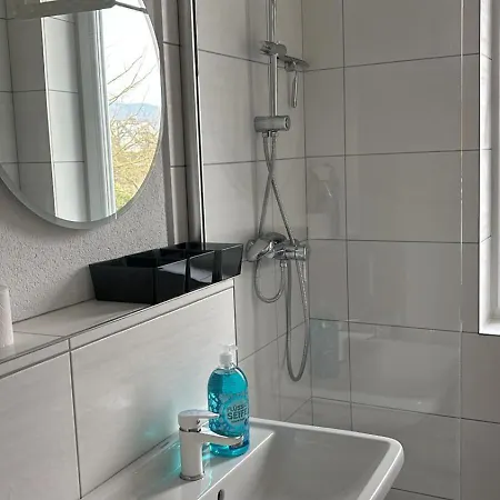 Bed & Breakfast And Coasy 80 Qm Flat