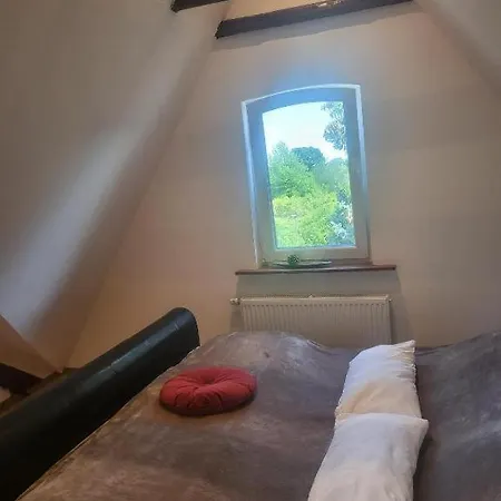 Bed & Breakfast And Coasy 80 Qm Flat 3*